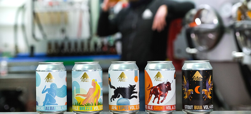 Etichette per birra personalizzate: le scelte del birrificio Apuano