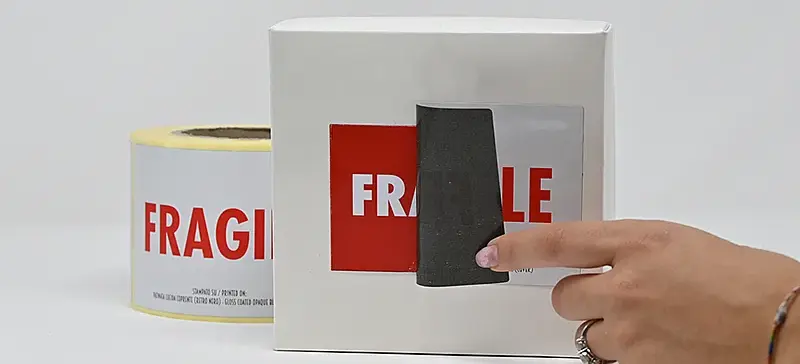 NUEVAS SOLUCIONES PARA ETIQUETAS ADHESIVAS: LOS ÚLTIMOS MATERIALES ONLINE