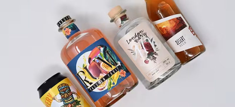 Etiquetas adhesivas e identidad de marca: cómo personalizarlas