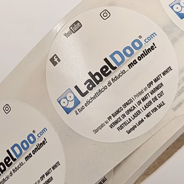 Por qué imprimir tus etiquetas adhesivas con LabelDoo